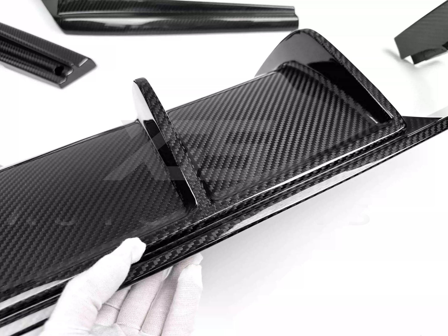 V Style Dry Carbon Rear Bumper Lip Splitters Diffuser for BMW M4 F82 F80 F83 M3 CS GTS 2014-2020